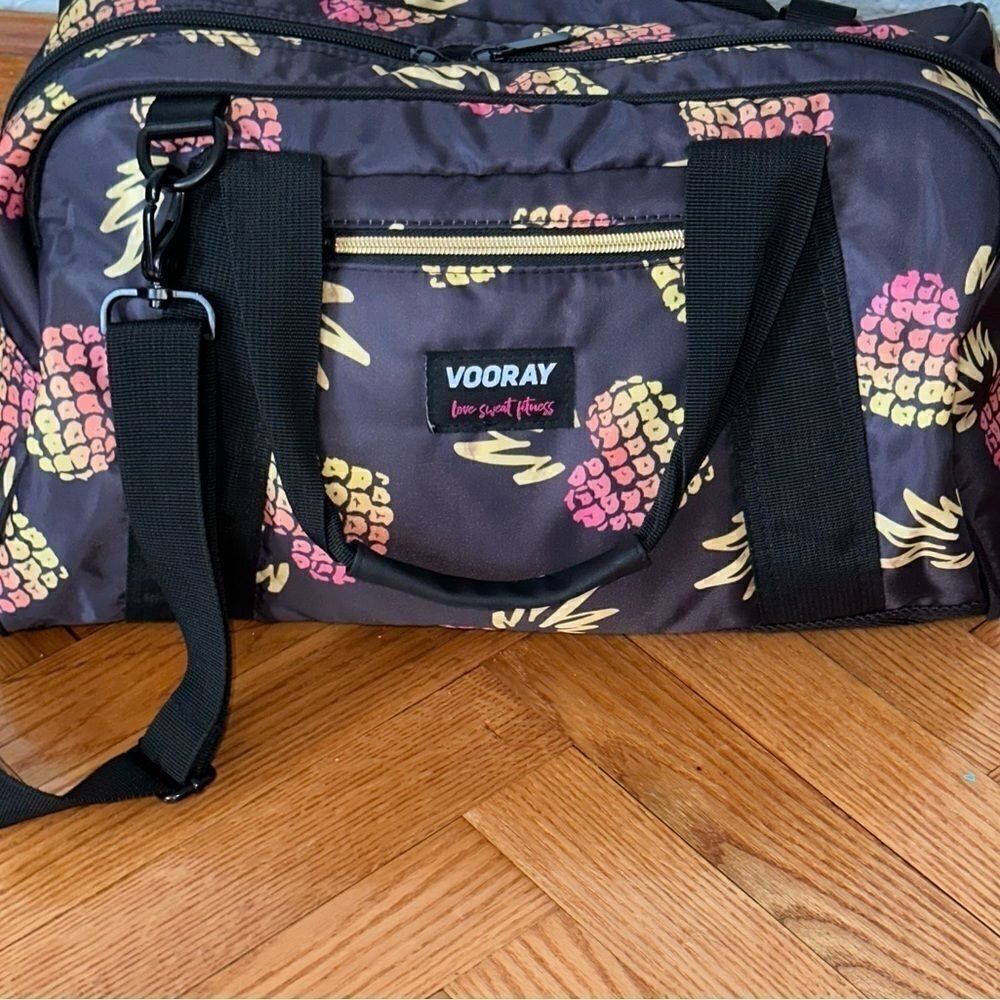 🍍🍍**  2017 limited edition ** 🍍🍍THE LSFXVOORAY SWEAT IT OUT GYM BAG!
